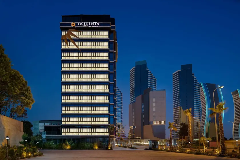 La Quinta By Wyndham Istanbul Kartal - Image 1