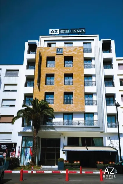 AZ hôtel des arts - Image 1