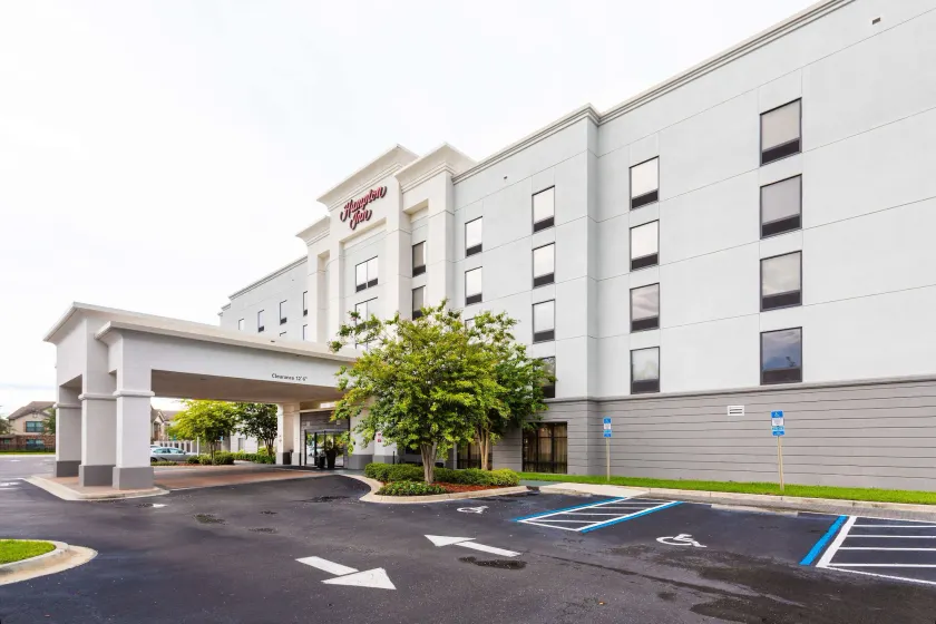 Hampton Inn Jacksonville-I-295 East/Baymeadows - Image 1