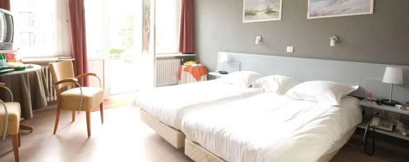 Hotel Internos - Image 1