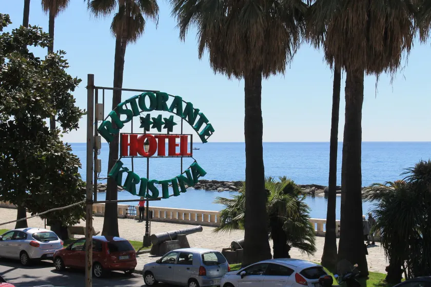 Hotel Kristina - Image 1