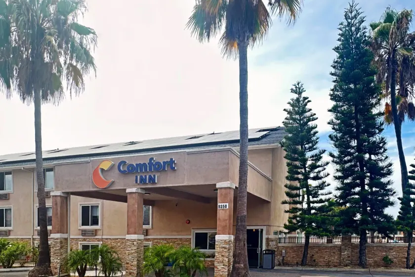 Comfort Inn San Diego Miramar - Image 1