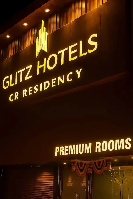 CR Residency By Glitz Hotels - Image 1