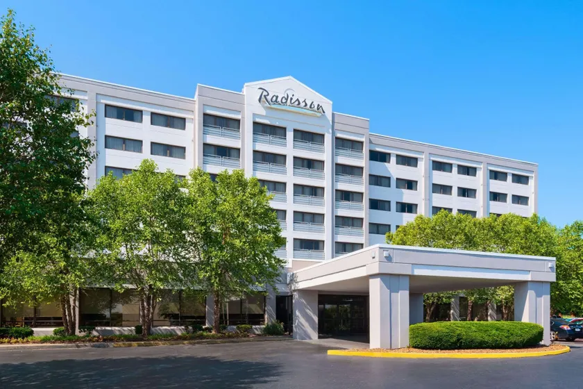 Radisson Hotel Nashville Airport - Image 1