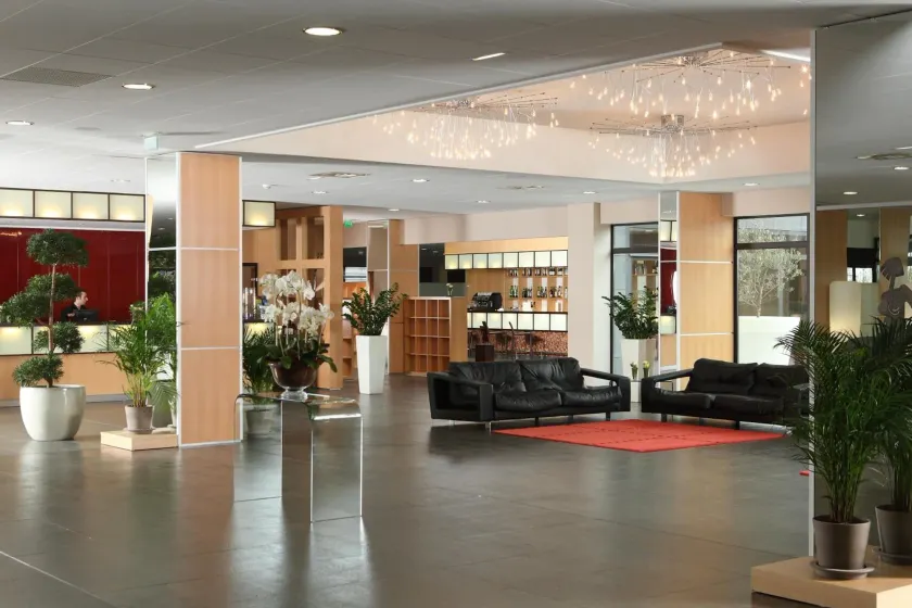 Residhome Suites Paris Sénart - Image 1