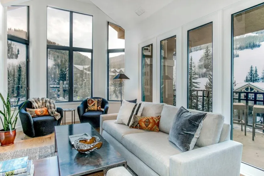 Gorgeous 4 Bedroom Ski In/out Condo in Beaver Creek Village - Image 1