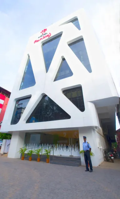 Hotel Pankaj - Image 1