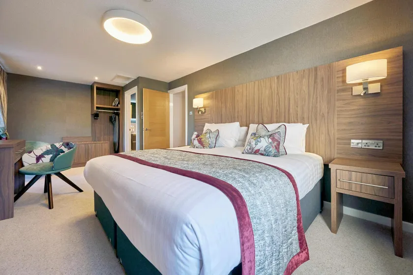 The Melbreak Hotel - Image 1