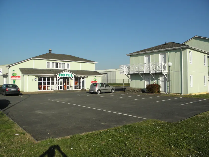 FastHôtel Tours Sud Chambray-lès-Tours - Image 1
