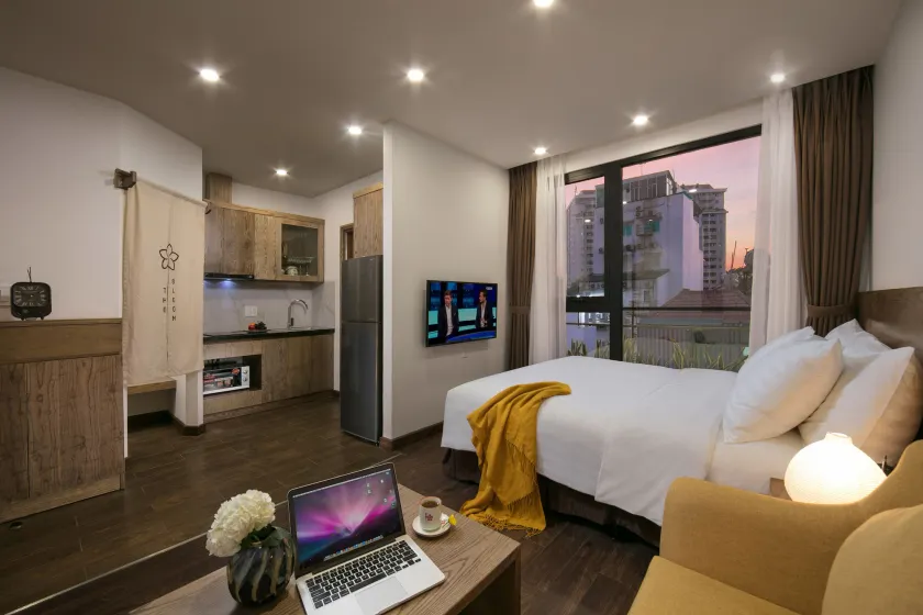 The Bloom Pham Viet Chanh - Modern Living Space in Saigon - A Top Choice for Western Travelers - Image 1