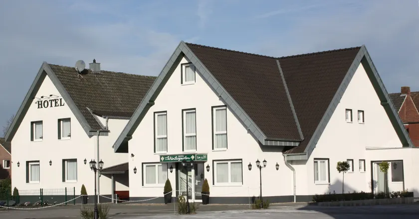 Hotel Am Wintergarten - Image 1