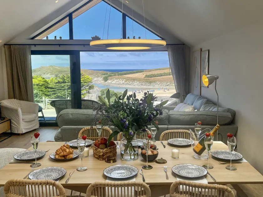 Casa rural apta para niños con terraza y jardín | Vistas a la playa | Al lado de la playa | Acepta mascotas - Image 1