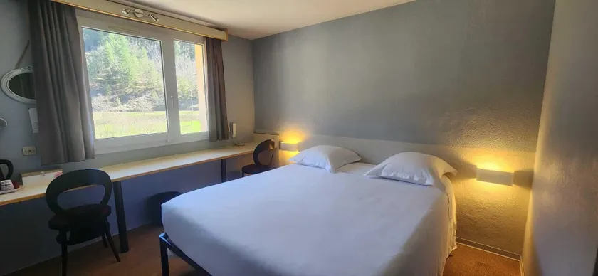Hôtel du Pont Neuf - Chambre