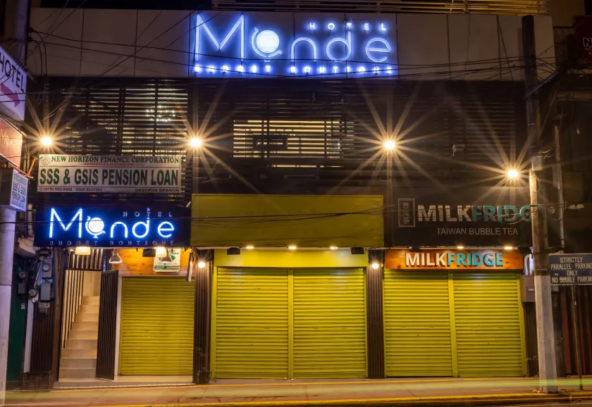 Hotel Monde - Image 1