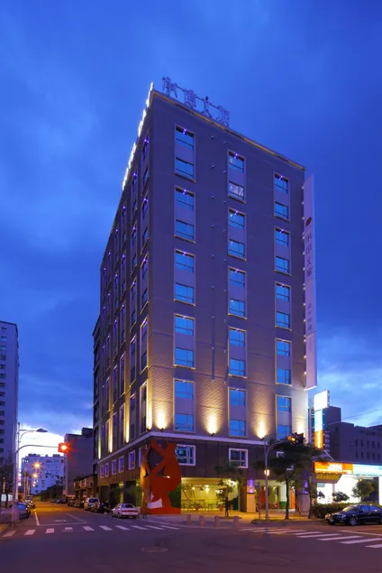 Hotelday Plus Tamsui - Image 1