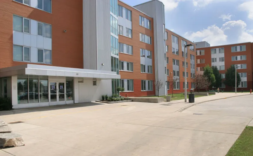 Residence & Conference Centre - Brampton - Image 1