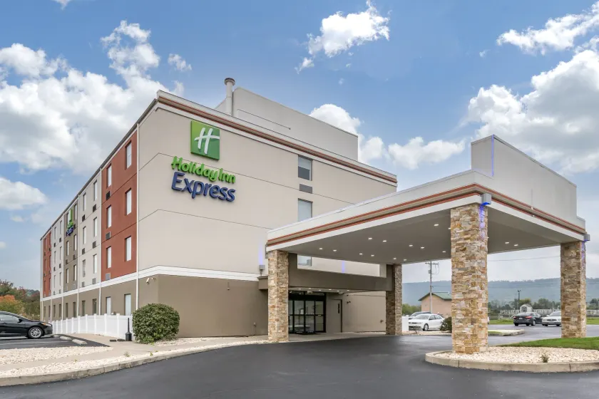 Holiday Inn Express Jonestown Ft Indiantown Gap by IHG - Image 1