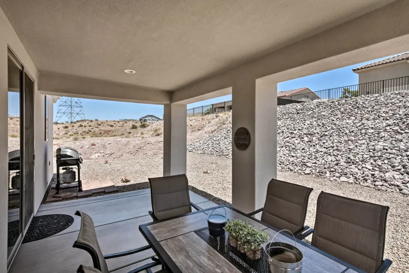 Luxe Home w/ OHV Access, 5 Mi to Lake Mohave! - Interiør