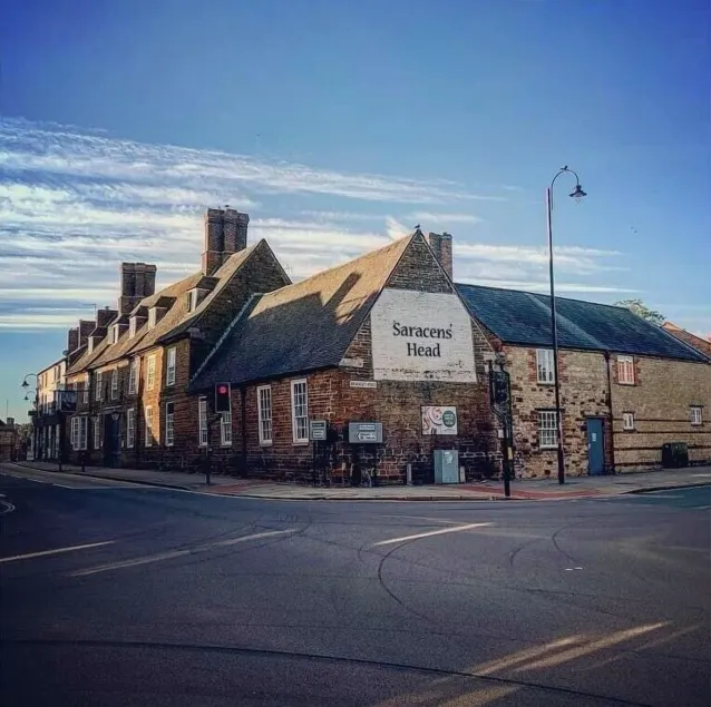 Saracens Head Hotel by Greene King Inns - Image 1