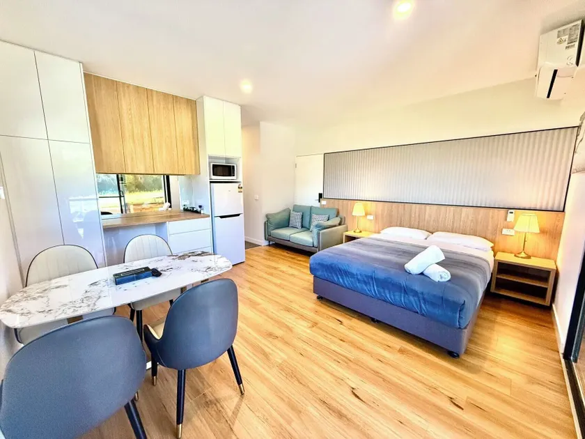 Apollo Dream Suites - Image 1