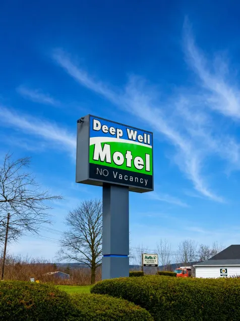 DEEPWELL MOTEL - Image 1