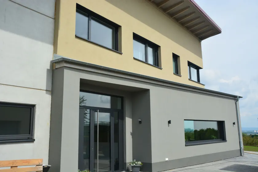 Weingut Bugner Meizelhof - Image 1