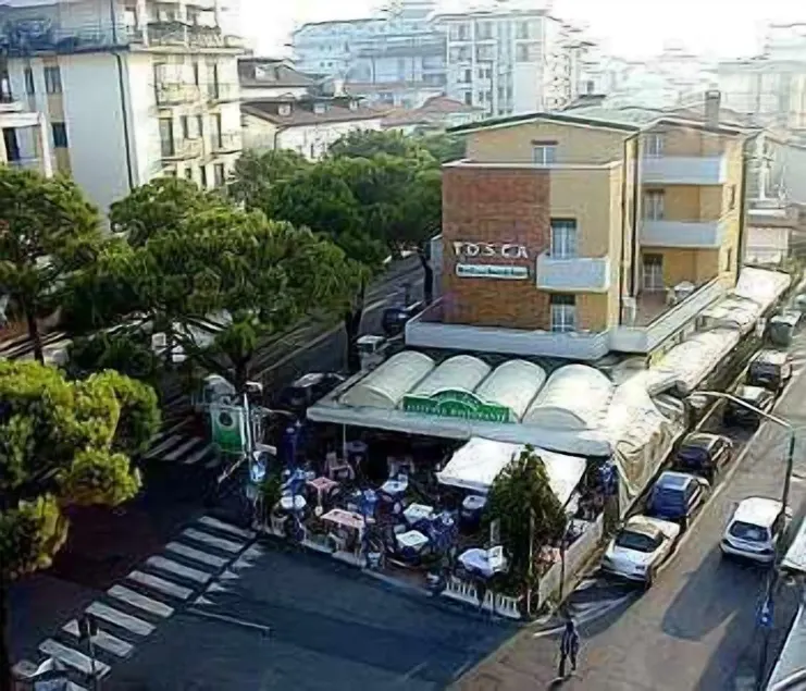 Hotel Garni Tosca - Image 1