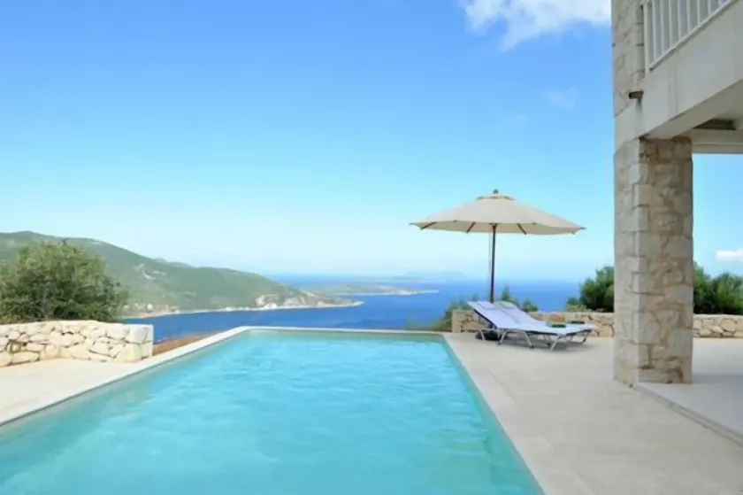 Urania Luxury Villas - Image 1