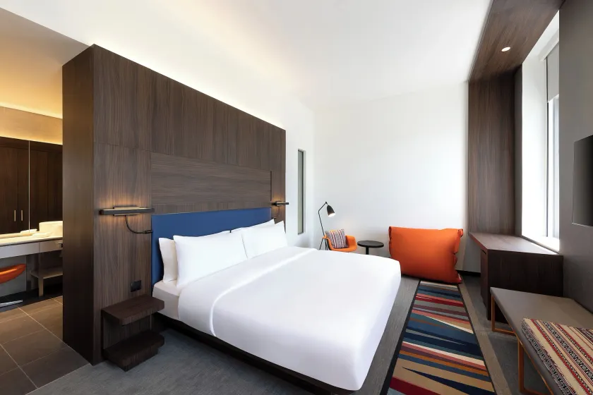 Aloft by Marriott Al Mina, Dubai - Image 1