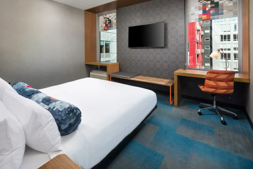 Aloft by Marriott Minneapolis - Image 1