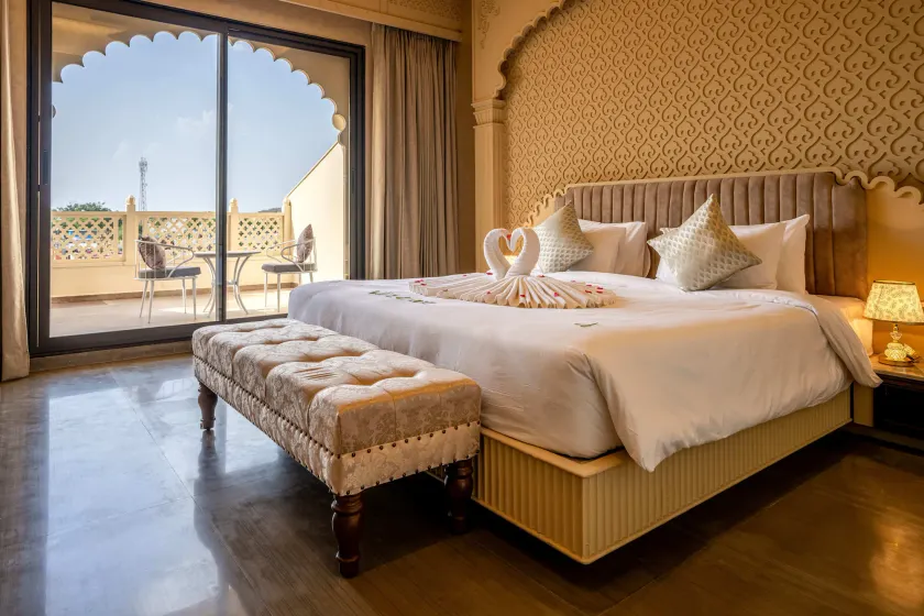 Bhanfort Palace Hotel & Resort - Image 1