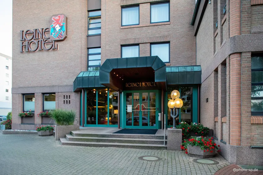 Leine Hotel - Image 1