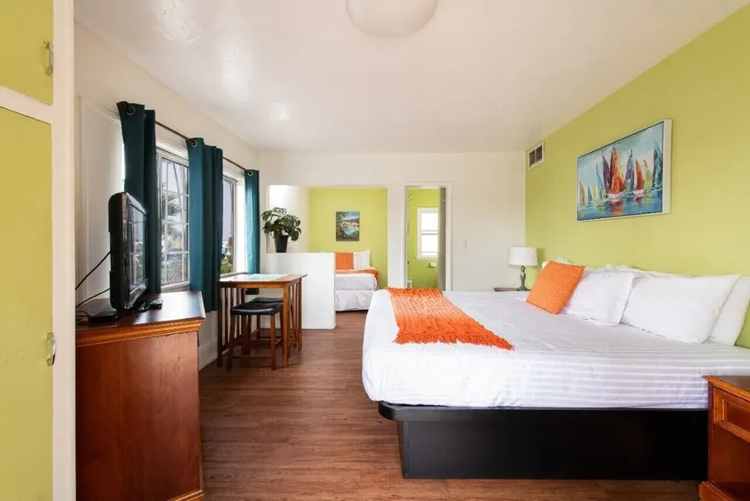 The Patriots Boutique Motel - Image 1