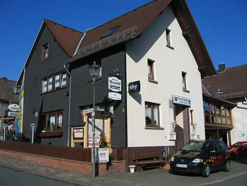 Landgasthof-Bikerhotel Arnold - Image 1