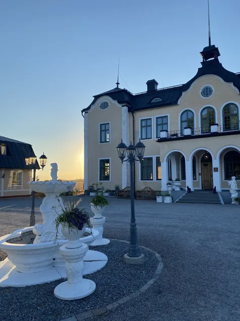 Johannesbergs Slott - Image 1