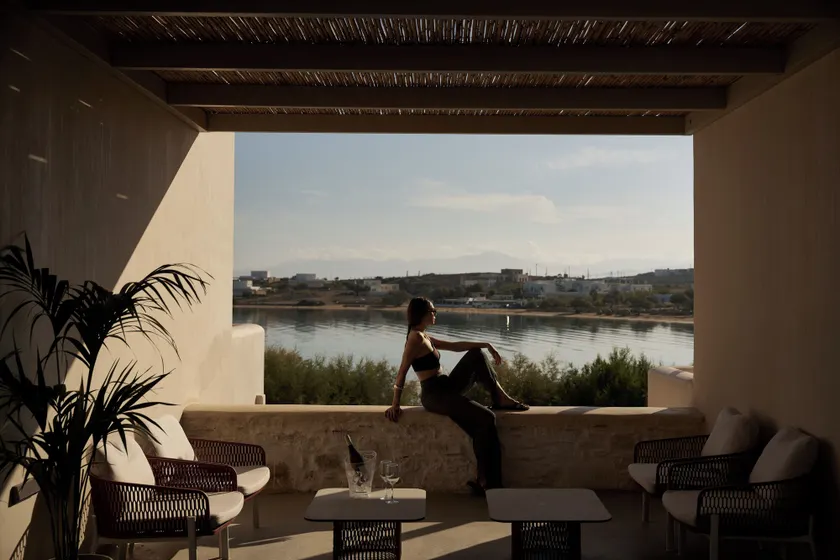Salt Suites Paros - Image 1