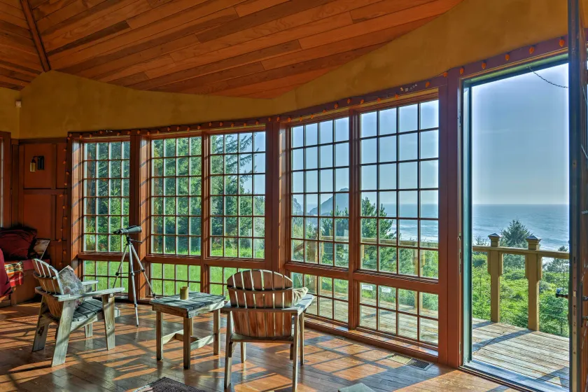 Forested Gold Beach House w/ Panoramic Ocean Views - Image 1
