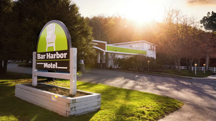 Bar Harbor Motel - Image 1