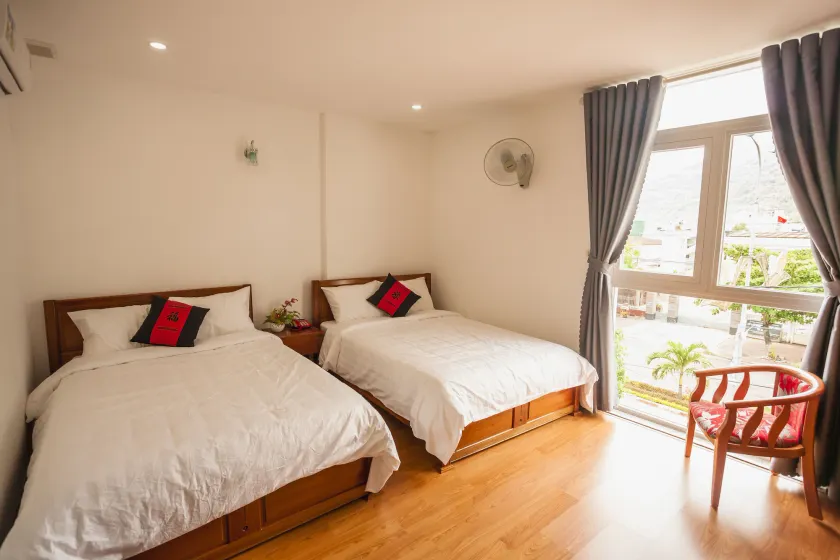 Thanh Thanh Hotel - Image 1