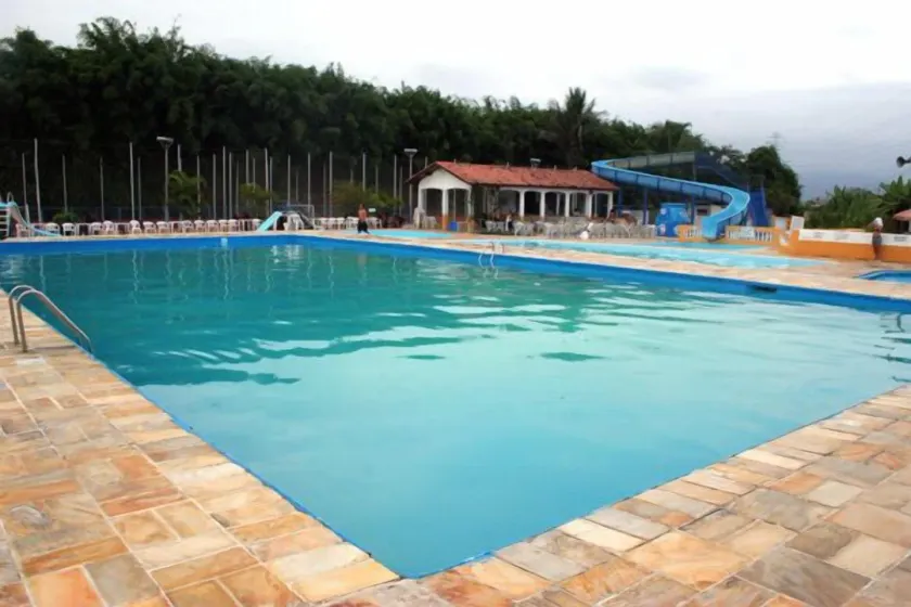 Ilha Morena Praia Hotel - Image 1