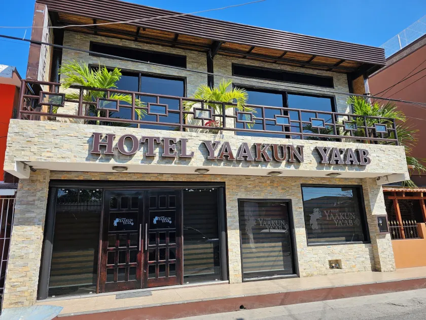 Hotel Yaakun Yaab - Image 1