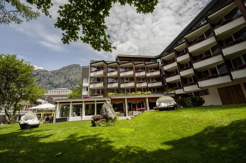 Hotel Quellenhof Leukerbad - Image 1