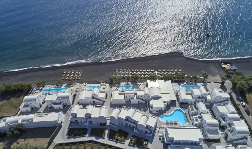 Costa Grand Resort & Spa - Image 1