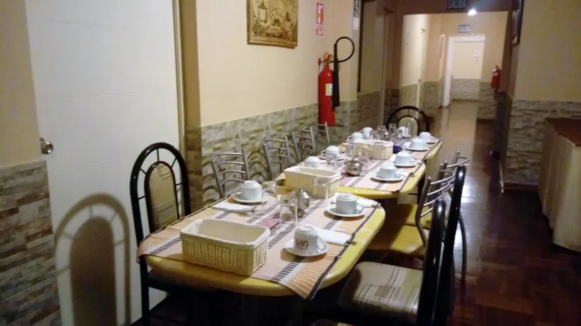 Hotel Pradera Verde Inn - Image 1