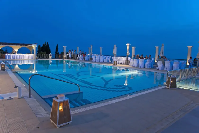 Mouikis Sun Village - Image 1