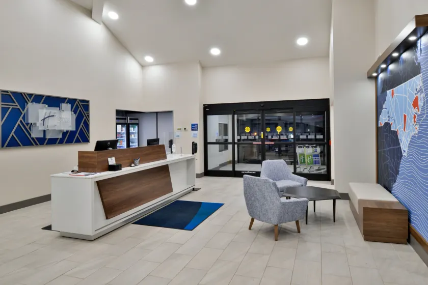 Holiday Inn Express Winston-Salem Medical Ctr Area - Hall