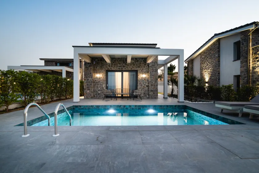 Terra Olivia Luxury Villas and Suites - Image 1