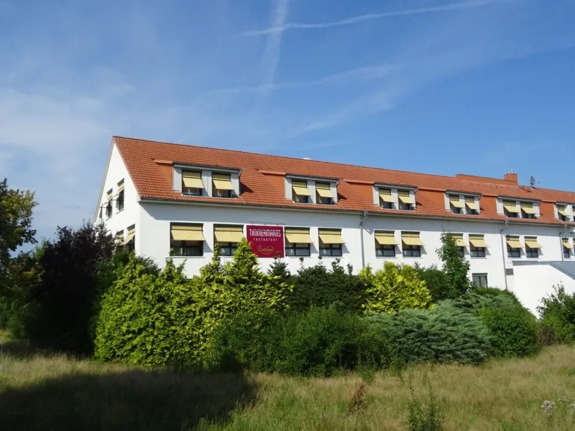 Hotel Sportwelt - Image 1