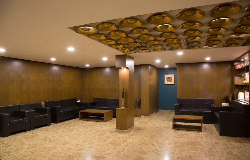 Hotel Mount Regency - Lobby