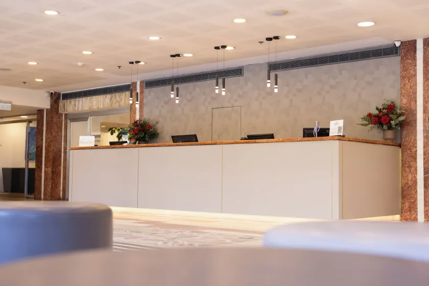 Grand Beach Hotel - Image 1
